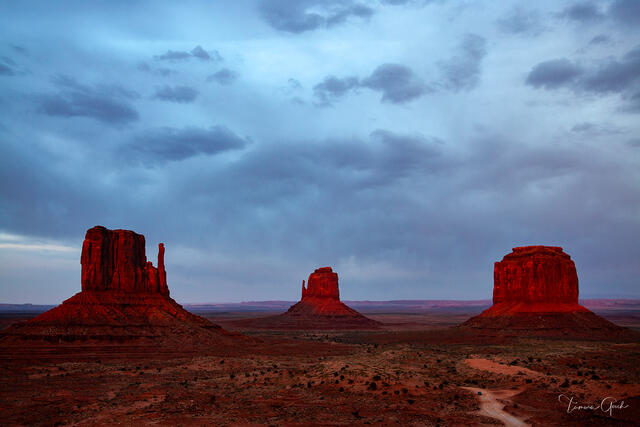 Monument Valley Mittens